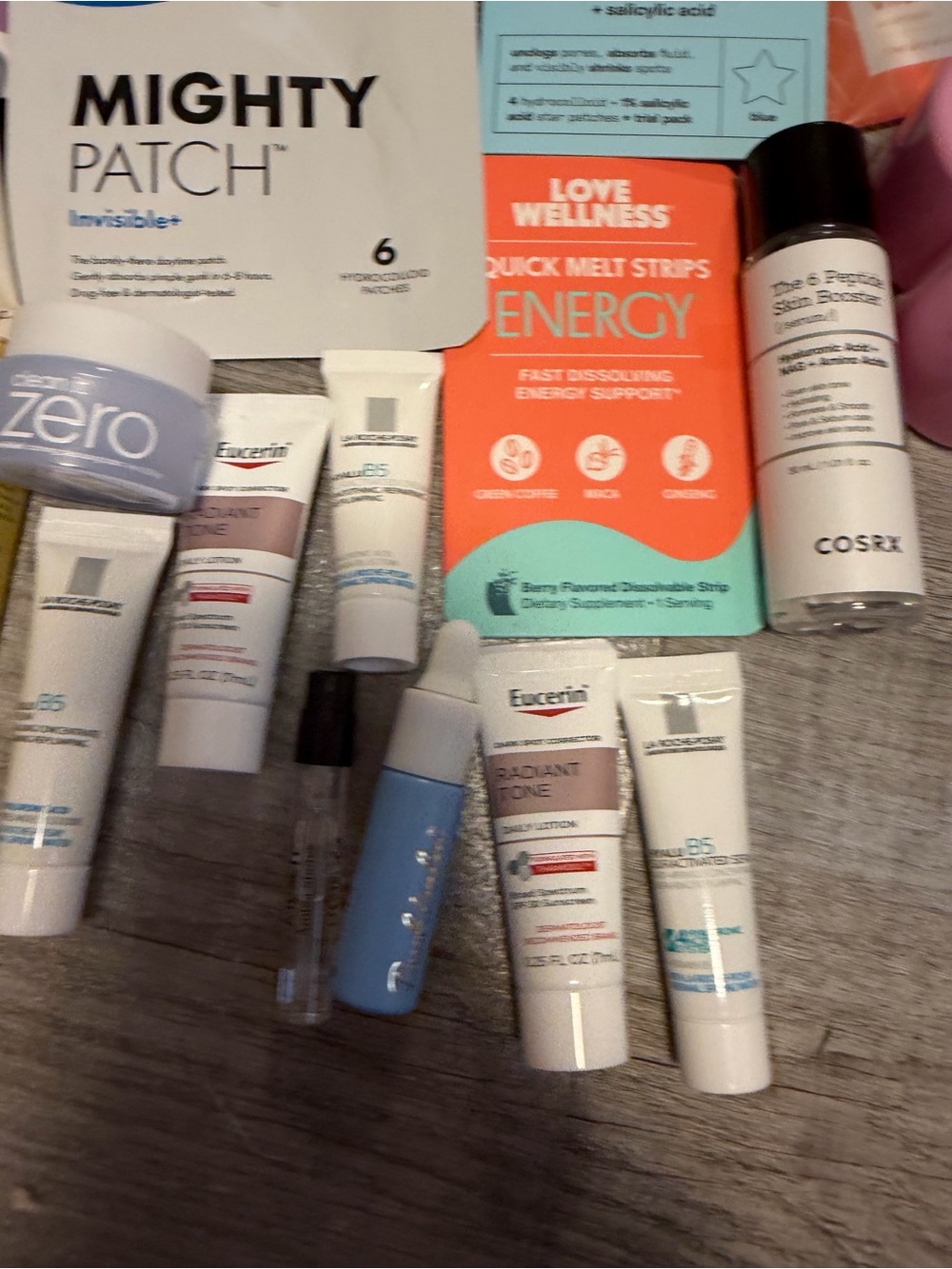 Beauty Samples - Picture 4 of 6